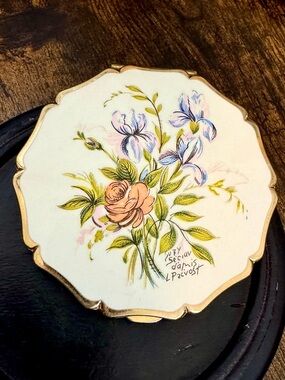 Vintage Hand-Painted Stratton Mirror Compact